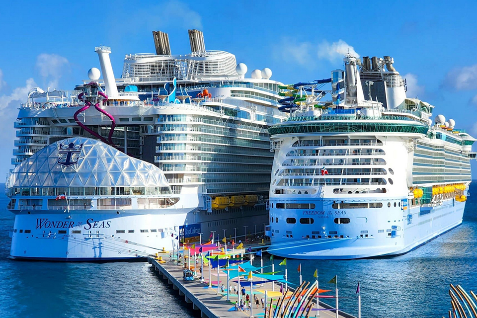 Cruise Ship To Vietnam
