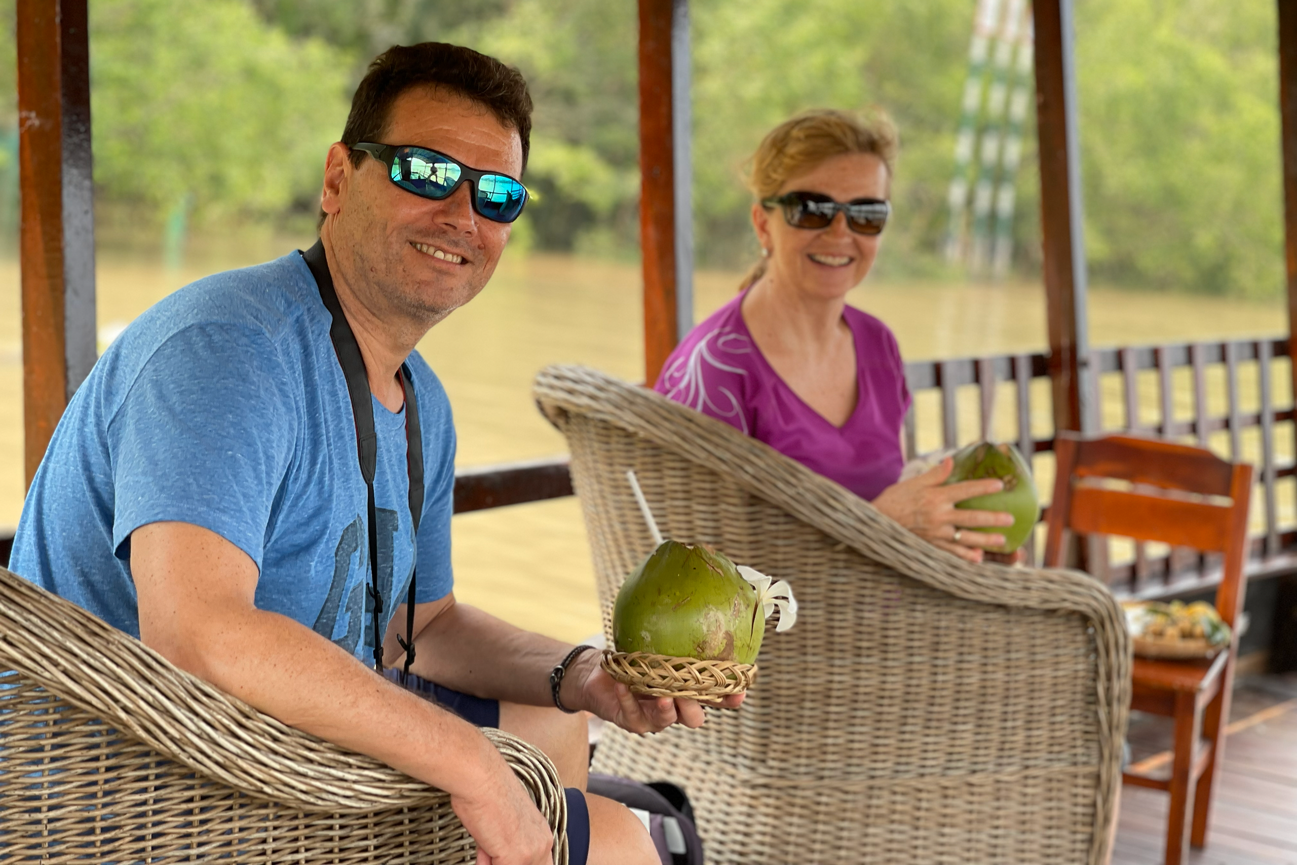 Guests are taking the Mekong Delta tour 