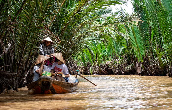 Whispers of Vietnam: A 10‑Day Journey Through Time