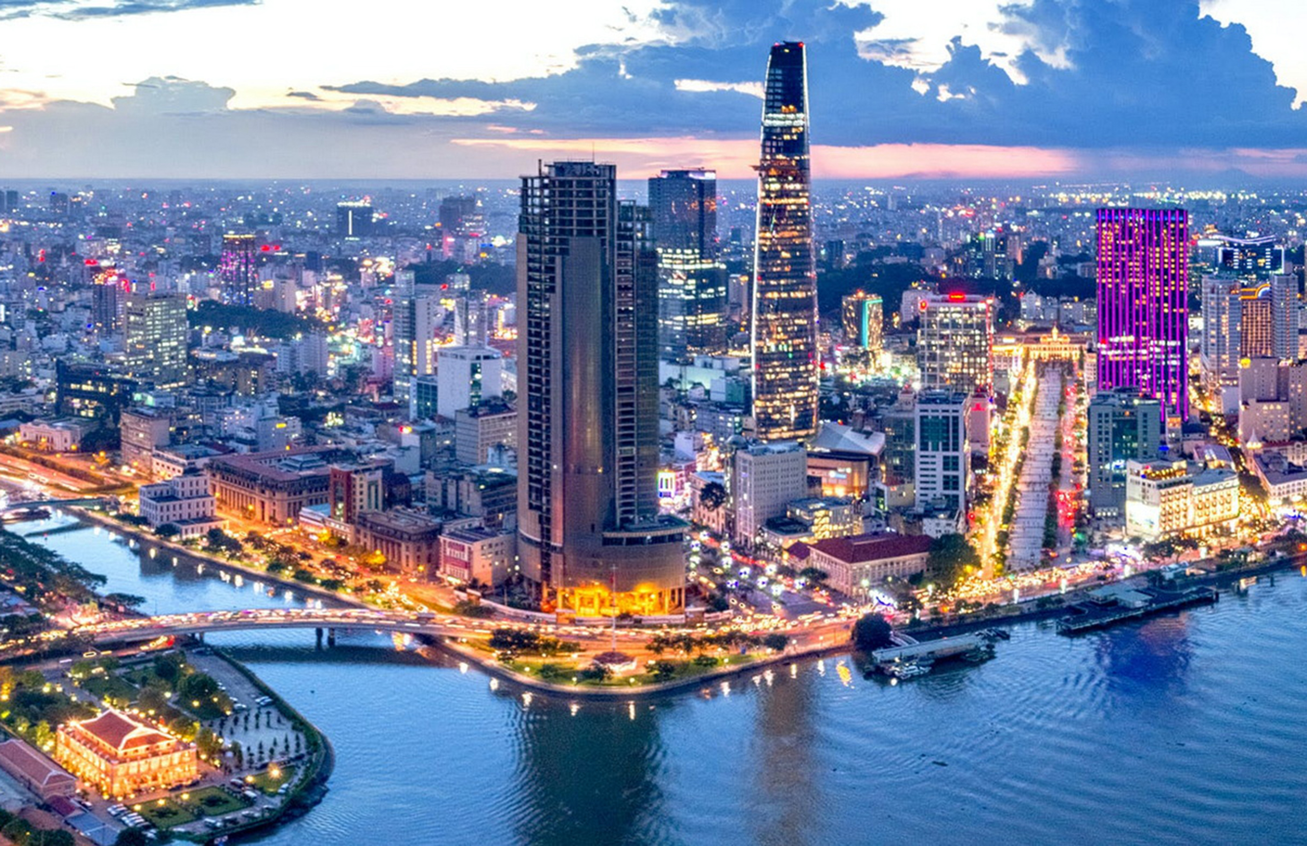 Saigon by night