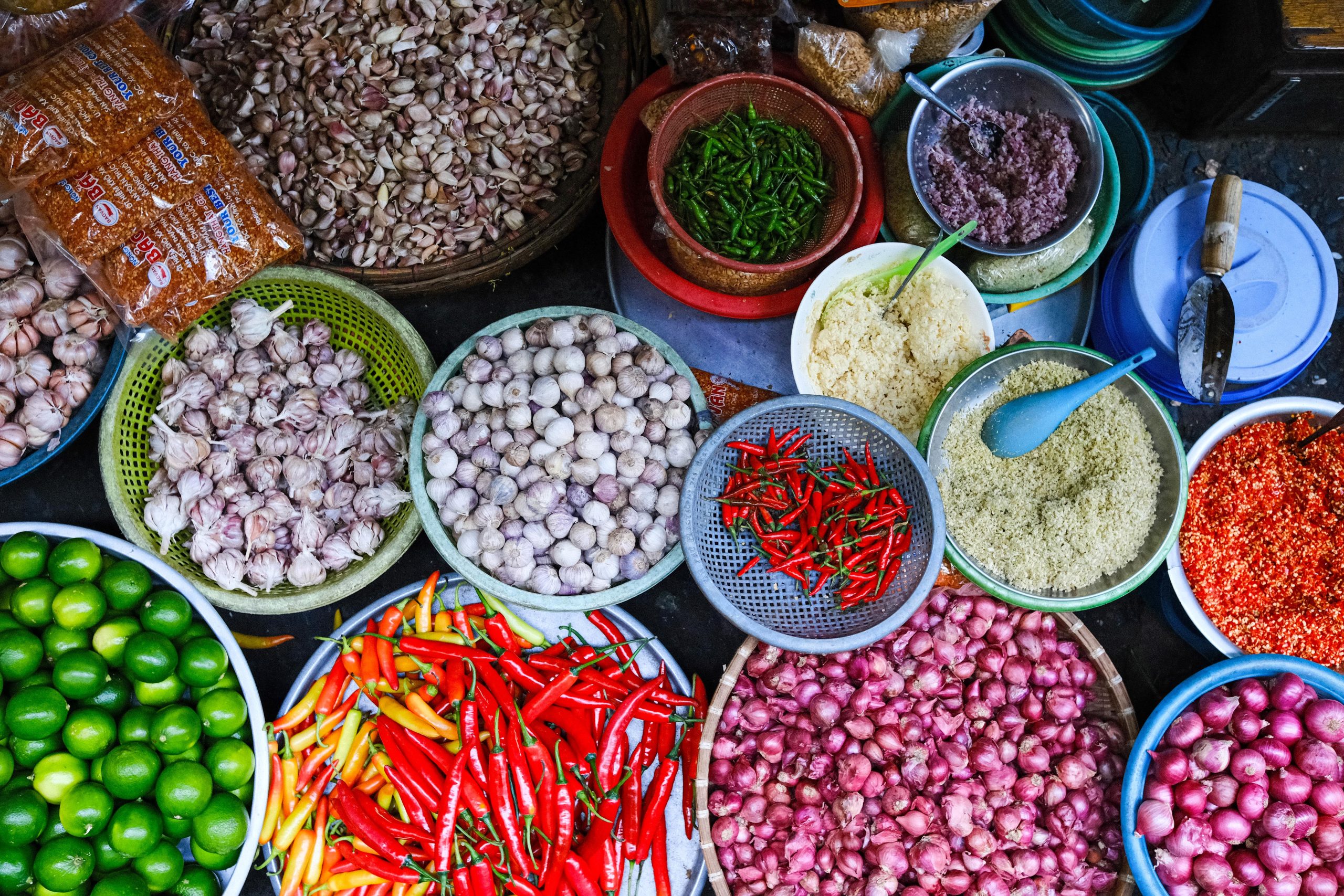 Flavours of Indochina 12 Hoa Hung Market 3 scaled 1