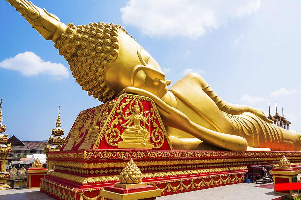 Laos Vientiane Pha That Luang 1