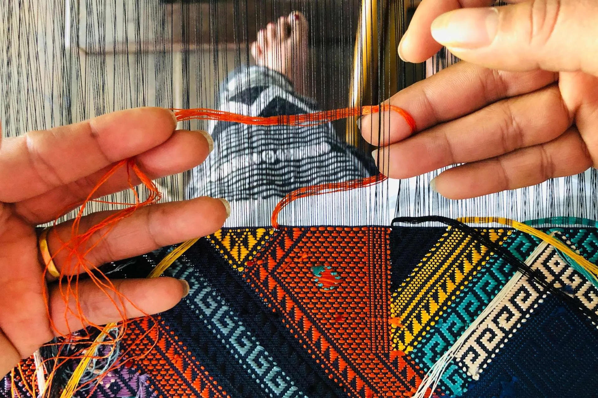 ock pop tok laos home hand weaving working closeup