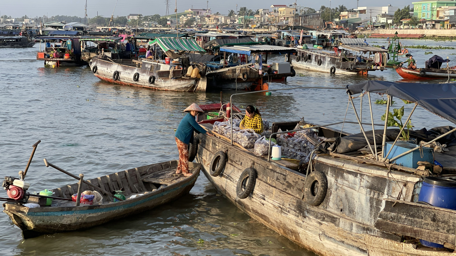 Floating Market